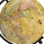Globe sur trépied, H75cm